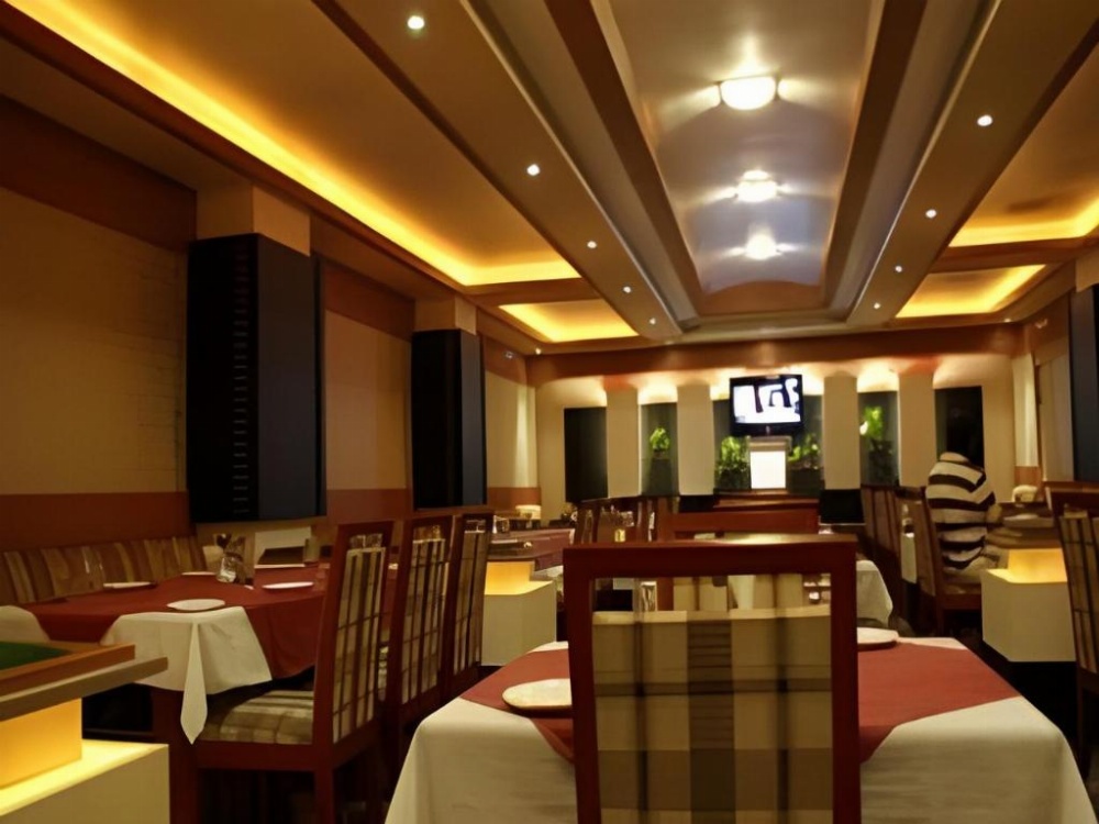 Hotel Green Palace Main image